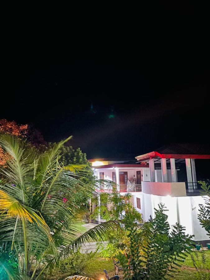 White Win Villa Elewela Esterno foto